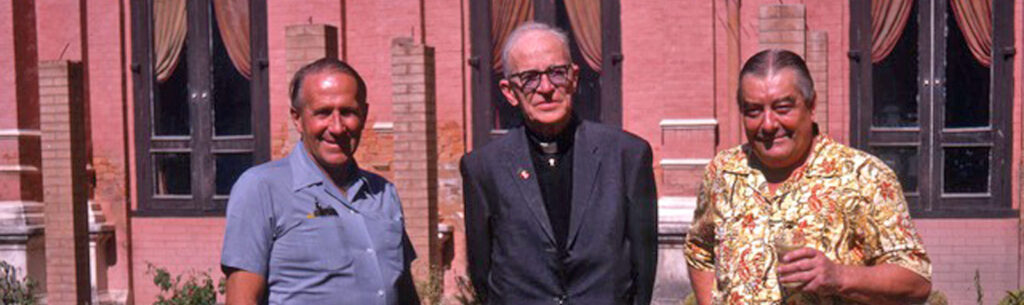 Boris Lissanevitch Father Marshal Moran og Toni Hagen