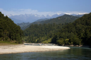 Nepal satser massivt på vedvarende energi og vandkraft